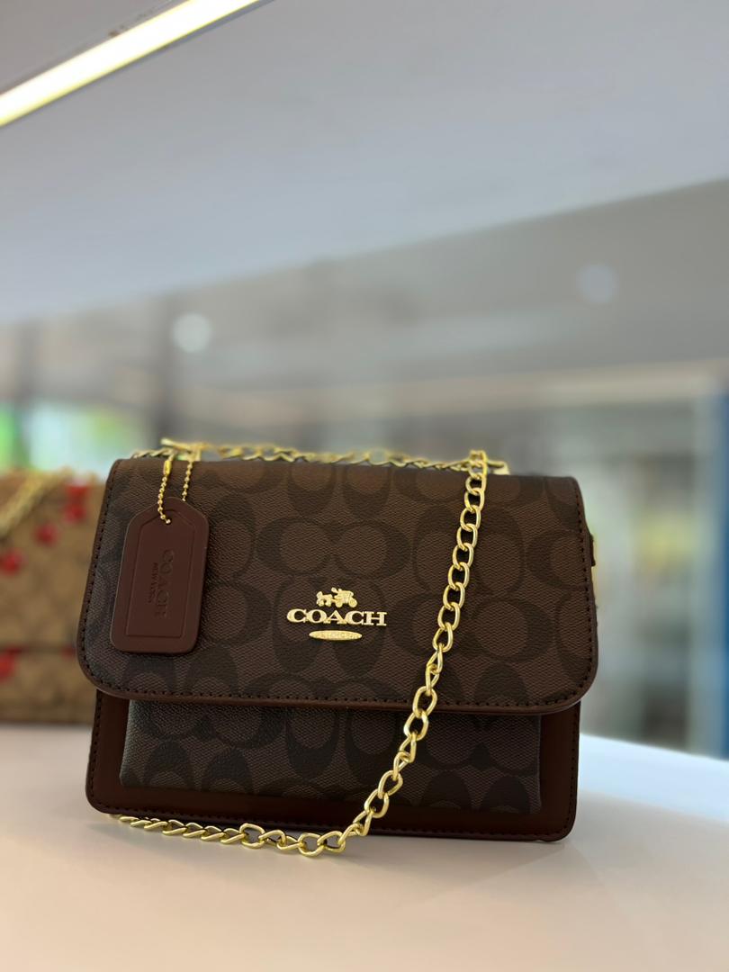 CARTERA COACH