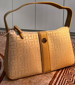 CARTERA DE HOMBRO TOMMY EN BEIGE